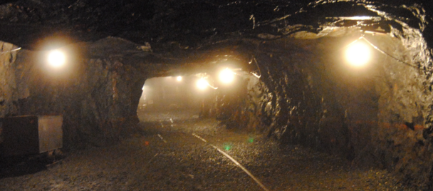 Wide picture of a coal mine tunnel